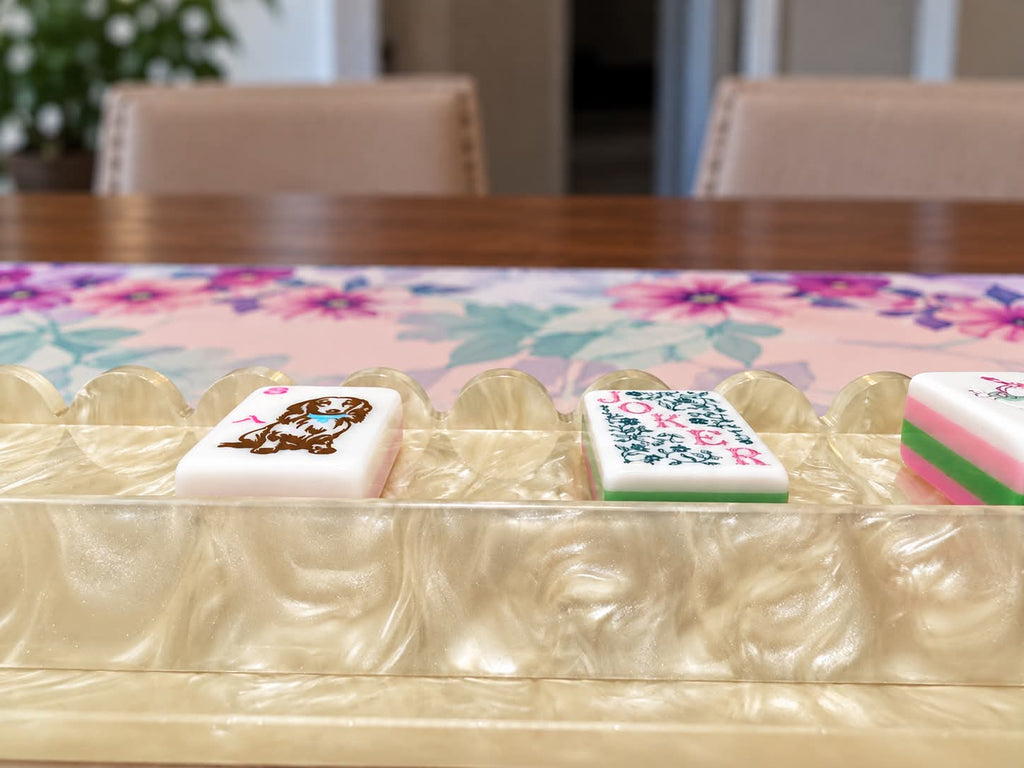 Ivory Pearl Scalloped Mahjong Racks